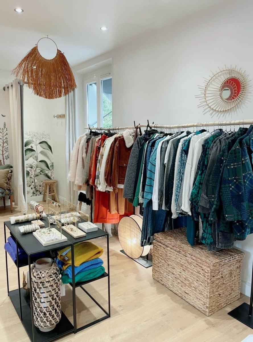 Boutique de prêt-à-porter à Lamorlaye